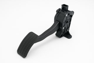 XE151A001 - Accelerator Pedal